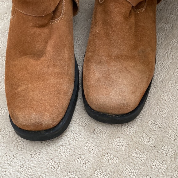 Flurries Biker Style Suede and Sheepskin Winter Boot - Picture 7 of 10